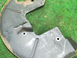 защитный кожух тормозного механизма Dodge Grand caravan 5 поколение 2010, 3.6 л., бензин, АКПП, минивэн, передний привод