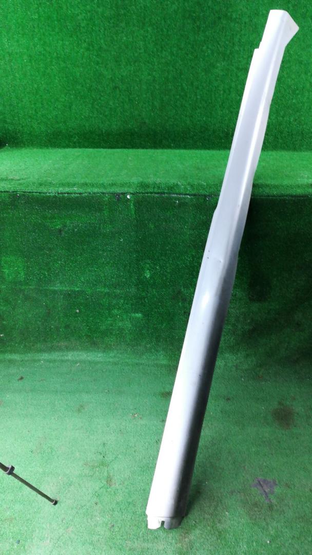 накладка на порог Dodge Grand caravan 5 поколение 2010, 3.6 л., бензин, АКПП, минивэн, передний привод, 64577P - фото №1