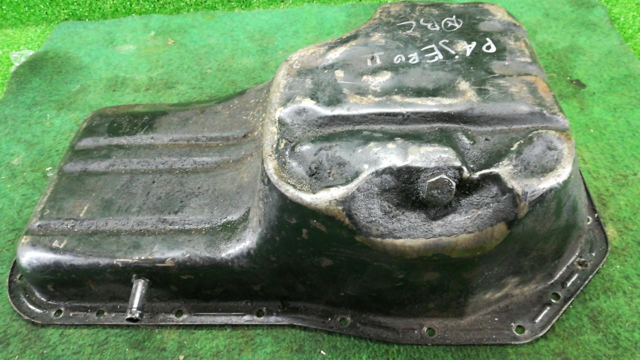 масляный поддон Mitsubishi Pajero 2 поколение (1991 - 1997) - фото №1