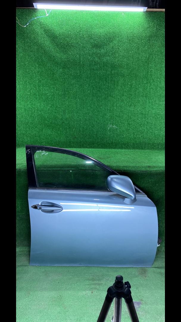 дверь передняя правая Lexus IS 2 поколение (XE20) 2006, 2.2 л., 2AD-FTV, дизель, задний привод - фото №1