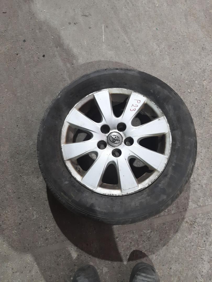 диск литой Toyota Camry 7 поколение XV40 ASV40 2009, 3.5 л., 2GR-FE, бензин, АКПП, серый, седан, передний привод - фото №1