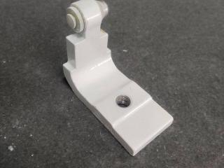 петля двери BMW 5 серия F07/F10/F11 F10 2010, 3.0 л., N57 D30 A, дизель, АКПП, седан, задний привод, правый руль, 7185836