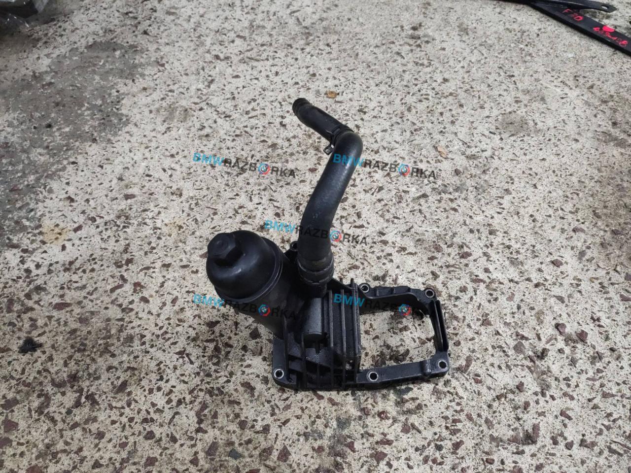 корпус масляного фильтра BMW 3 серия F30/F31/F34 F30 2012, 2.0 л., дизель, АКПП, седан, правый руль, 7037793 - фото №1