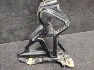 крепление крыла переднего левого BMW 7 серия F01/F02 [рестайлинг] F02 2014, 4.4 л., N63 B44 B, бензин, АКПП, седан, задний привод, 7046351