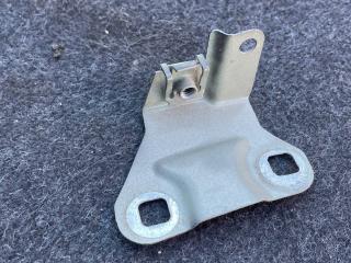 крепление крыла переднего левого BMW 5 серия F10/F11 [рестайлинг] 2015, 3.0 л., бензин, АКПП, седан