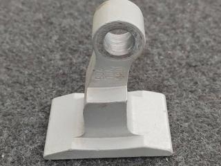 петля двери BMW 3 серия F30/F31/F34 F30 2012, 3.5 л., i, бензин, АКПП, седан, задний привод, 7246065