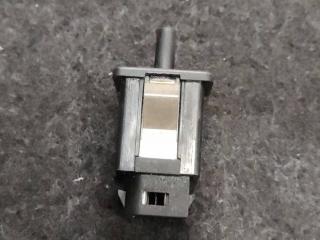 выключатель концевой (концевик) BMW 7 серия F01/F02 F01 2010, 3.0 л., D, N57 D30 A, дизель, АКПП, 475, седан, задний привод, правый руль, 1388277