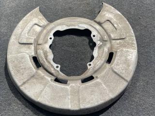 защитный кожух тормозного механизма BMW X6 F16 2019, 3.5 л., бензин, АКПП, внедорожник 5 дв., 6857981