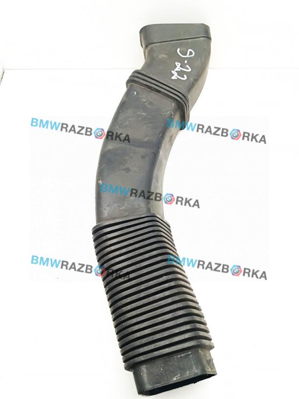 гофра инжектора BMW 7 серия F01/F02 2008, 3.0 л., N57 D30 A, дизель, АКПП, седан, 13717800155 - фото №1