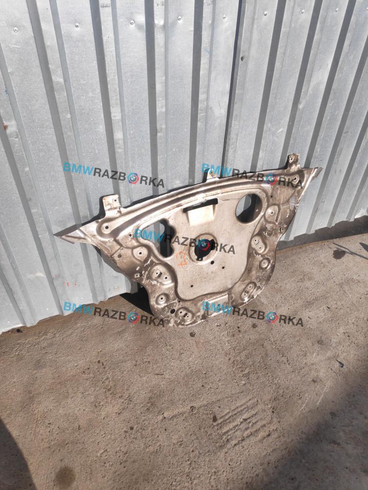 защита двигателя BMW 5 серия F07/F10/F11 2011, 3.0 л., бензин, АКПП, седан, 6777727 - фото №1