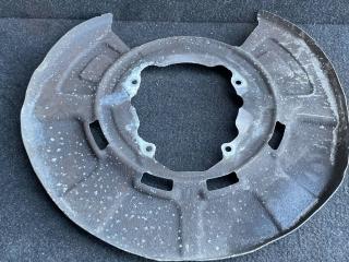 защитный кожух тормозного механизма BMW X6 F16 2018, 4.0 л., дизель, АКПП, внедорожник 5 дв., полный привод, 6857981