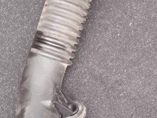 патрубок турбины BMW 3 серия F30/F31/F34 F30 2012, 3.5 л., i, бензин, АКПП, седан, задний привод, 7604033