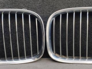 решетка радиатора BMW 7 серия F01/F02 2011, 3.0 л., дизель, АКПП, седан, правый руль, 7211658, 7211657