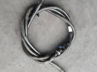 патрубок (трубопровод, шланг) BMW X5 E70 2008, 3.5 л., D, M57D30 (306D5), дизель, АКПП, 475, внедорожник 5 дв., полный привод, правый руль, 61677162589
