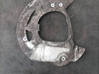 защитный кожух тормозного механизма BMW X5 F15 2016, 3.0 л., N57 D30 A, дизель, АКПП, a52, внедорожник 5 дв., полный привод, правый руль, 6857977