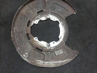 защитный кожух тормозного механизма BMW X5 F15 2016, 3.0 л., N57 D30 A, дизель, АКПП, a52, внедорожник 5 дв., полный привод, правый руль, 6857981