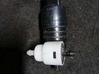 насос (моторчик) омывателя стекла BMW X5 F15 2016, 3.0 л., N57 D30 A, дизель, АКПП, a52, внедорожник 5 дв., полный привод, правый руль, 7388349
