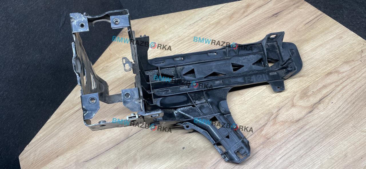 крепление фары левой BMW 6 серия F06/F12/F13 F06 2012, 4.0 л., D, дизель, АКПП, седан, задний привод, правый руль, 7211519 - фото №1