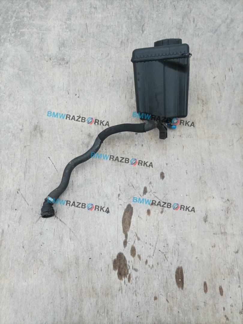 бачок расширительный BMW 5 серия F07/F10/F11 2012, 3.0 л., N57 D30 A, дизель, хетчбэк 5 дв., задний привод, правый руль, 7601949 - фото №1