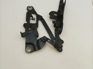 петля капота правая BMW 6 серия F06/F12/F13 F06 2012, 4.0 л., D, дизель, АКПП, седан, задний привод, правый руль, 7249888