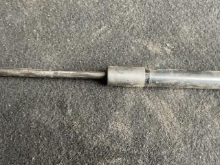 амортизатор капота BMW 7 серия F01/F02 F02 2008, 3.0 л., N54 B30 A, бензин, АКПП, 475, седан, задний привод, правый руль