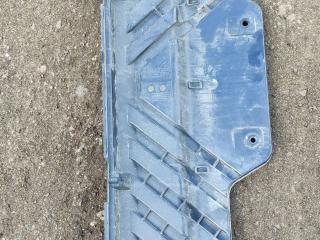 Крепление бампера заднего Audi Q7 4M 2018, 4M0807329