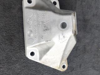 кронштейн двигателя BMW 7 серия F01/F02 2011, 4.4 л., N63 B44 A, бензин, АКПП, седан, 6775903