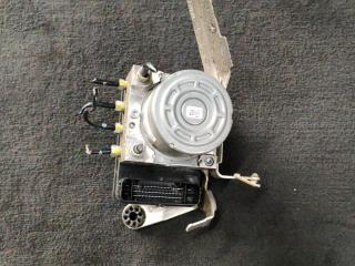 блок ABS BMW i3 L01 I01 2014, 0.6 л., бензин, электро, задний привод, правый руль, 6869933, 6869934
