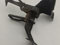 захватный крюк капота BMW X5 E70 2008, 3.0 л., M57 D30 (306D3), дизель, АКПП, внедорожник 5 дв., 51237164801 - фото №3