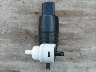 насос (моторчик) омывателя стекла BMW X1 F48 2018, 1.8 л., бензин, робот, b45 estoril-blau metallic, внедорожник 5 дв., передний привод, правый руль, 7388349