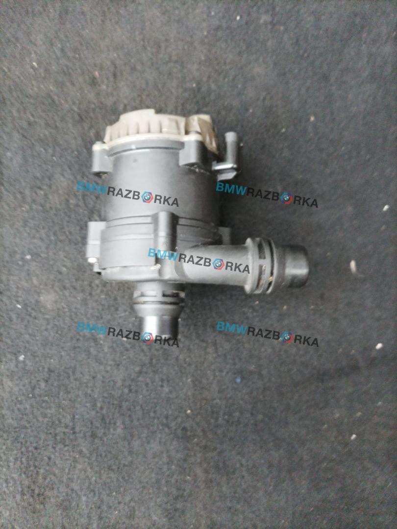насос антифриза дополнительный BMW M5 F90 2020, 4.4 л., S63 B44 B, бензин, АКПП, седан, полный привод, правый руль, 11518638237, 8638237, 0392024063 - фото №1