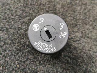 замок подушки безопасности BMW 2 серия F44 2020, 1.5 л., i, B38 A15 A, бензин, АКПП, седан, передний привод, 9483731