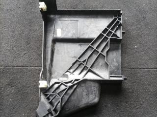 крепление аккумулятора BMW X1 F48 2018, 1.8 л., бензин, робот, b45 estoril-blau metallic, внедорожник 5 дв., передний привод, правый руль, 7419826