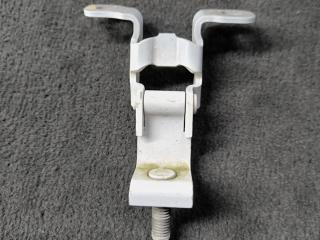 петля крышки багажника BMW 1 серия F40 2020, 2.0 л., B48A20E, бензин, АКПП, белый, хетчбэк 5 дв., полный привод, 7456044