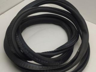 уплотнитель двери BMW 7 серия F01/F02 2012, 3.0 л., N54 B30 A, бензин, АКПП, седан, 7179131