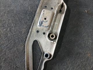 кронштейн рессоры Mercedes-Benz Sprinter 2 поколение [рестайлинг] (W906) W906 2014, 2.2 л., дизель, 6МКПП, микроавтобус, A9063310726