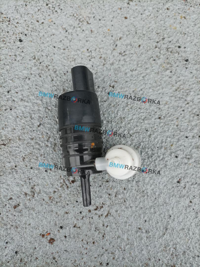насос (моторчик) омывателя стекла BMW X3 G01 2019, 2.0 л., B46 B20 B, бензин, АКПП, 668, внедорожник 5 дв., задний привод, 67127388349, 7388349 - фото №1