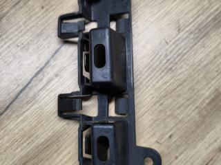 Кронштейн крепления порога BMW X5 G05 2021, 4.0 л., B58B30C, гибрид, АКПП, 475 black-sapphire metallic, внедорожник 5 дв., полный привод, 7469385