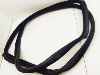 уплотнитель BMW 5 серия F07/F10/F11 2010, 4.4 л., i, N63 B44 A, бензин, АКПП, белый, хетчбэк 5 дв., задний привод