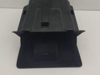 бардачок BMW 5 серия F07/F10/F11 2010, 4.4 л., i, N63 B44 A, бензин, АКПП, белый, хетчбэк 5 дв., задний привод, 9199128