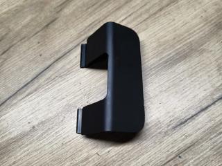 накладка петли багажника левая BMW X5 E53 [рестайлинг] 2004, бензин, внедорожник 5 дв., 51438257861, 8257861