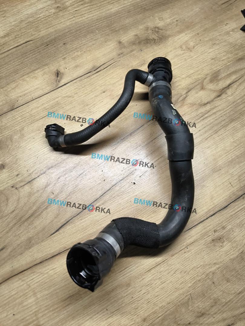 патрубок радиатора BMW 8 серия G14/G15 G15 2020, 3.0 л., бензин, black sapphire metallic (475), купе, задний привод, 8678505, 17128678505 - фото №1