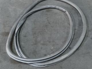 уплотнитель двери BMW 7 серия F01/F02 F01 2009, 3.0 л., N57 D30 A, дизель, АКПП, задний привод, 7177999