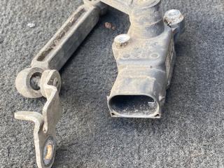 датчик дорожного просвета передний BMW X5 F15 2015, 3.0 л., N57 D30 A, дизель, a96, внедорожник 5 дв., полный привод, 6870200