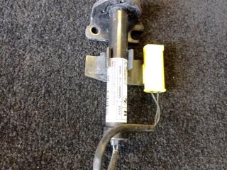 пиропатрон петли капота BMW 8 серия G14/G15 G15 2019, 5.0 л., N63B44D, бензин, 416, купе, полный привод, 7347406