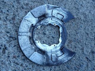 защитный кожух тормозного механизма BMW X5 F15 2014, 4.0 л., дизель, АКПП, rubinschwarz metallic (x03), внедорожник 5 дв., полный привод, 6857981