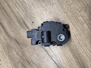 моторчик заслонки печки BMW 3 серия F30/F31 [рестайлинг] F30 2016, 2.0 л., B47 D20 A, дизель, МКПП, седан