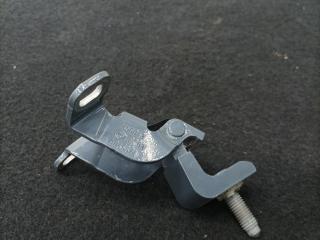 петля крышки багажника BMW 1 серия F40 2020, 2.0 л., B48A20E, бензин, c3n, полный привод, 7456043