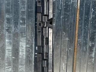 Кронштейн крепления порога BMW X5 F15 2014, 4.0 л., дизель, АКПП, rubinschwarz metallic (x03), внедорожник 5 дв., полный привод, 7294378