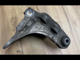 кулак задний правый BMW X6 F16 2016, 4.0 л., D, дизель, АКПП, внедорожник 5 дв., полный привод, правый руль, 6877218